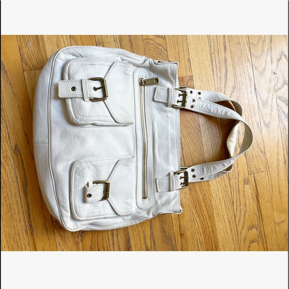 Marc Jacobs Handbags - ANTIQUE AUTHENTIC MARC JACOBS Purse
